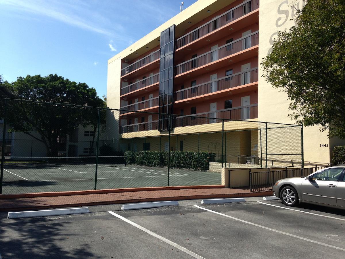 Surfsider Resort - A Timeshare Resort Pompano Beach Exterior photo